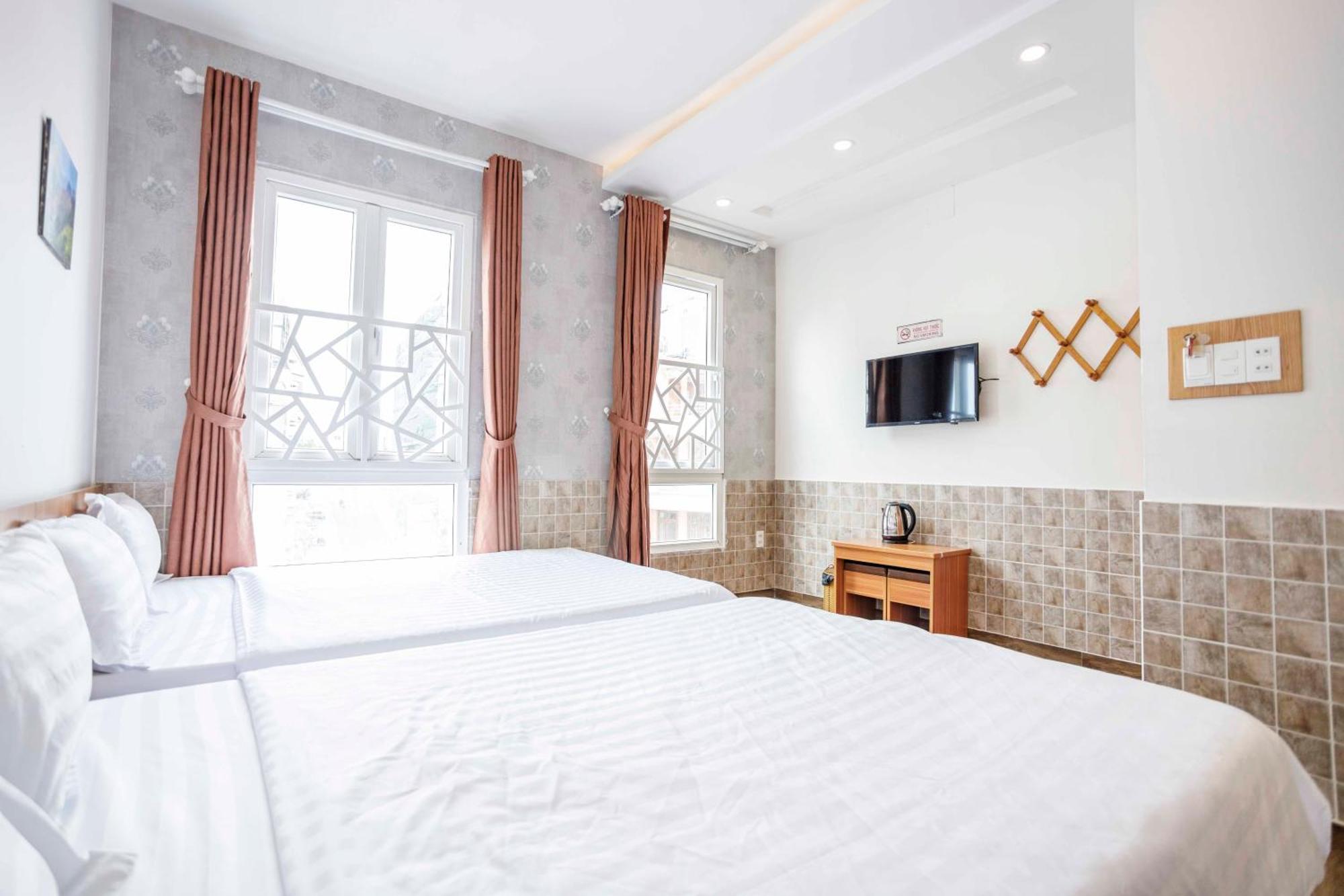 Thanh Anh 2 Hotel - Gan Cho Dem Da Lat Exterior photo